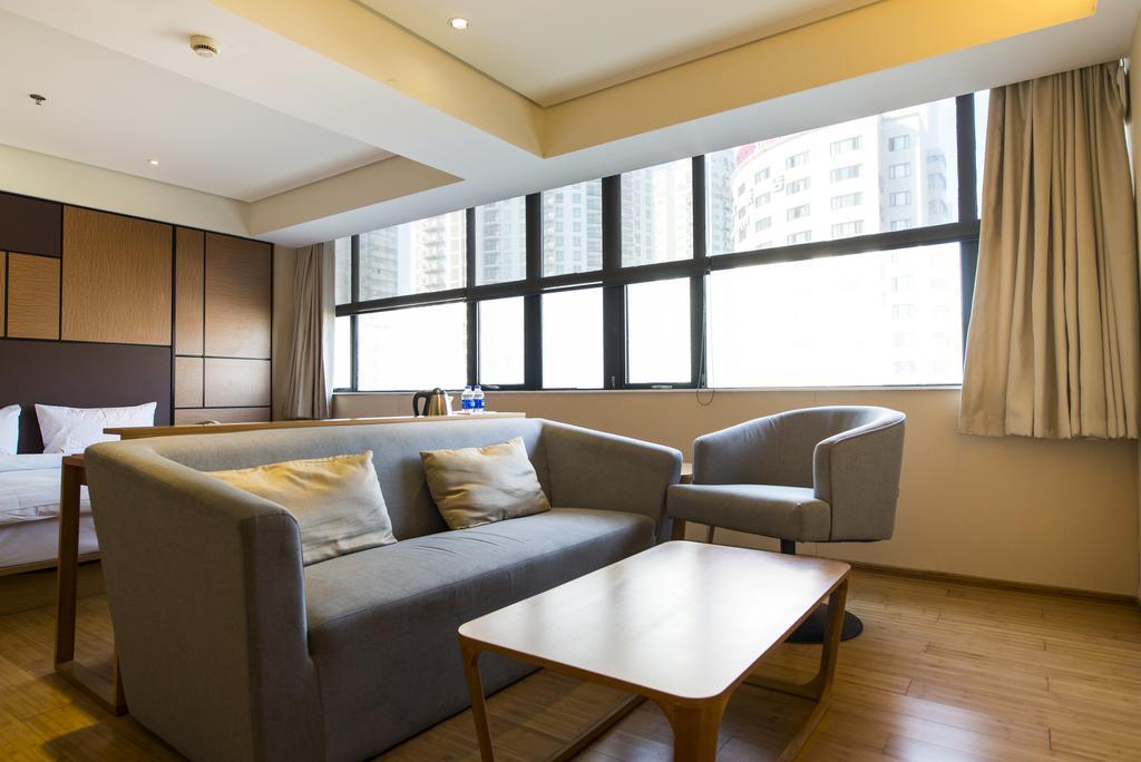 Ji Hotel Shanghai Xujiahui Exterior photo