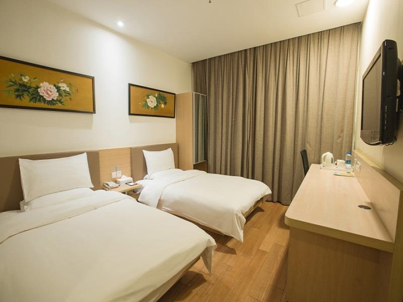 Ji Hotel Shanghai Xujiahui Exterior photo